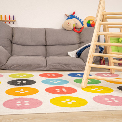 Kindersofa und Kuschelecke